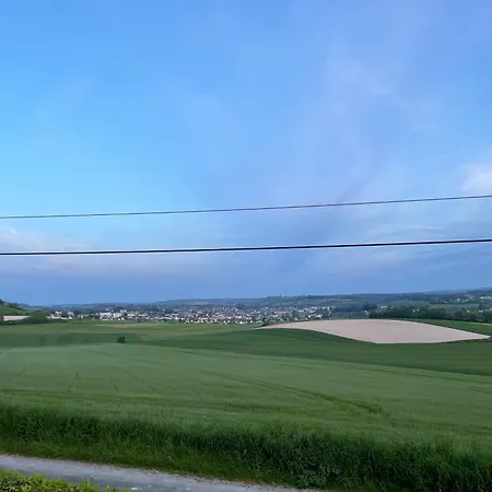 Maison Sur La Colline *